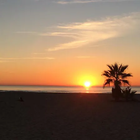 아파트 Con Terraza Y Vistas Al Mar 부리아나